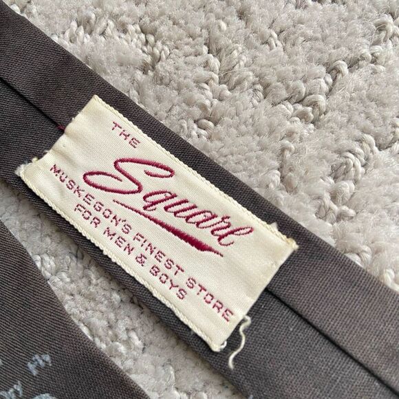 Rooster Collectable Vintage Handprinted Skinny Square Fly Fishing Tie Father's D - Picture 3 of 5